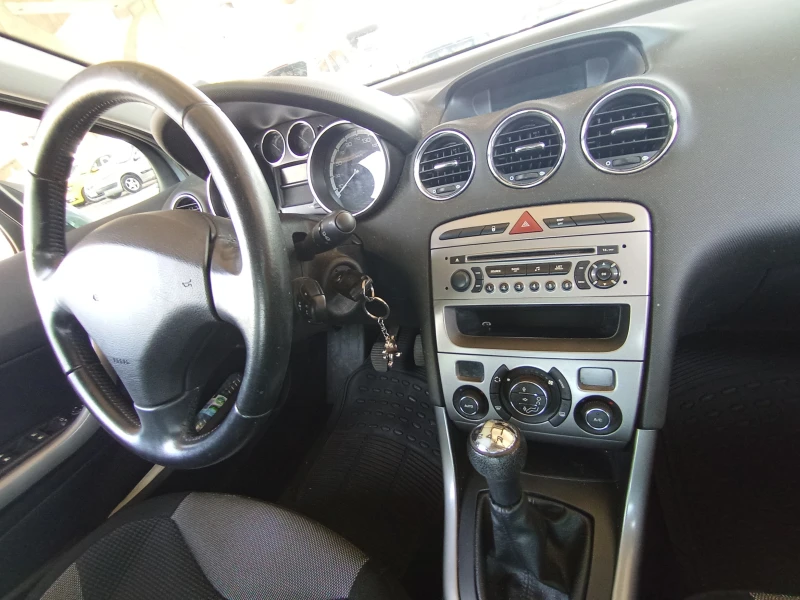 Peugeot 308 1.6, снимка 10 - Автомобили и джипове - 52680404