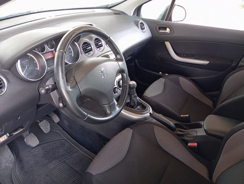 Peugeot 308 1.6, снимка 9 - Автомобили и джипове - 52680404