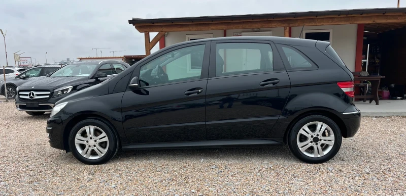 Mercedes-Benz B 180 2.0d* SPORT* NAVI* FACELIFT, снимка 5 - Автомобили и джипове - 51958667
