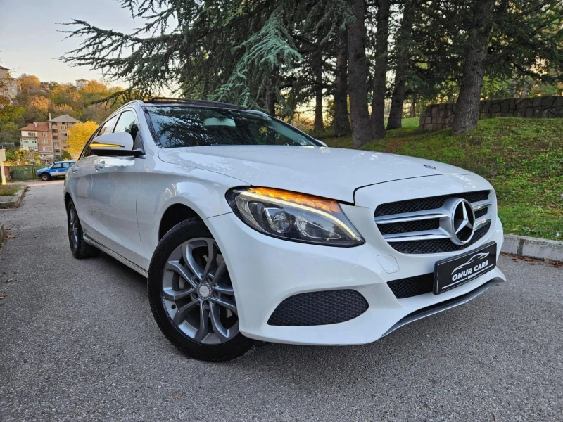 Mercedes-Benz C 220 D 4-MATIC /AIRMATIC/PANORAMA/FULL LED/7G+ /F1 , снимка 3 - Автомобили и джипове - 52566044