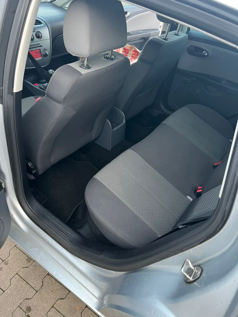 Seat Leon, снимка 6 - Автомобили и джипове - 53268576