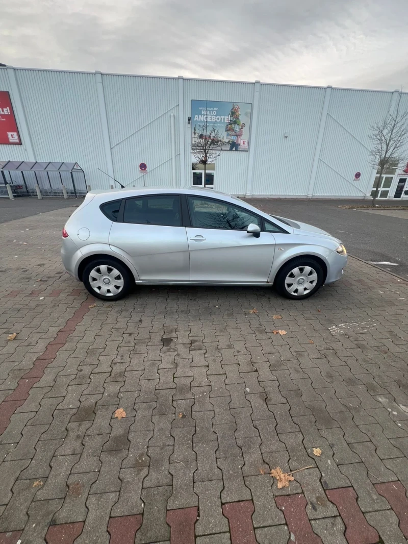 Seat Leon, снимка 3 - Автомобили и джипове - 53268576