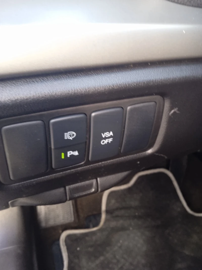 Honda Accord 2.2 i-dtec 150k.s., снимка 6 - Автомобили и джипове - 53360347