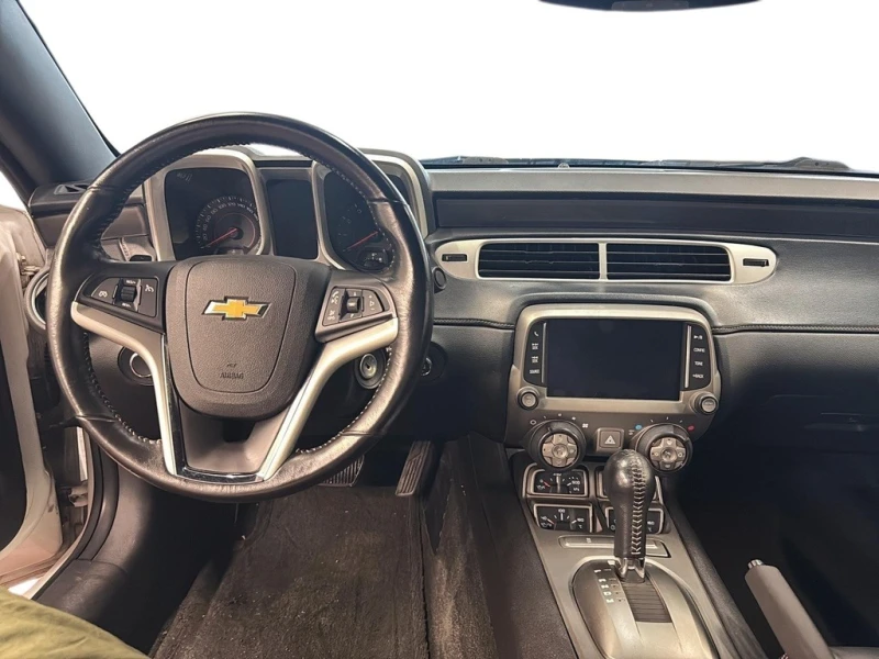 Chevrolet Camaro 2LT * * Подгреви * * Зимни гуми * * Boston Музика , снимка 12 - Автомобили и джипове - 53398278