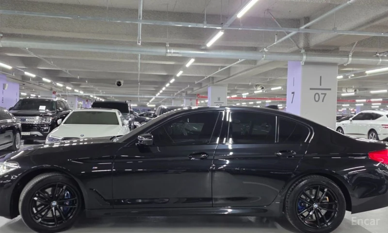 BMW 530, снимка 5 - Автомобили и джипове - 53536363