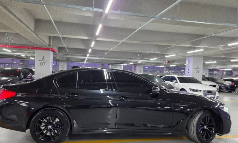 BMW 530, снимка 9 - Автомобили и джипове - 53536363