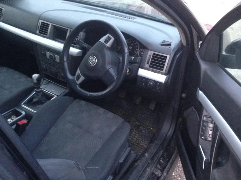 Opel Vectra C 2.2 DTI /1.9 CDTI, снимка 4 - Автомобили и джипове - 43182328