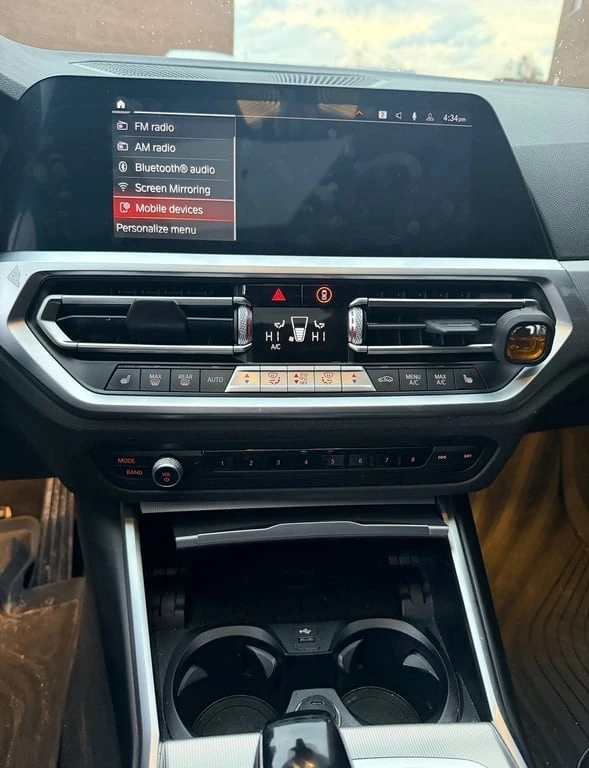 BMW 330 * 330i xDrive * CARFAX * БЕЗ ПЪРВОНАЧАЛНА ВНОСКА - изображение 9