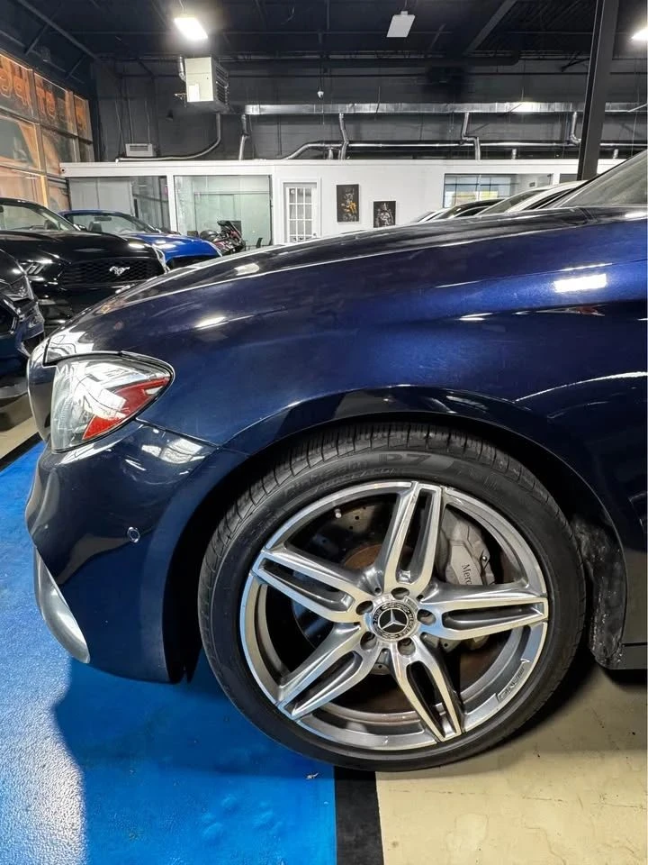 Mercedes-Benz E 300, снимка 10 - Автомобили и джипове - 56723794