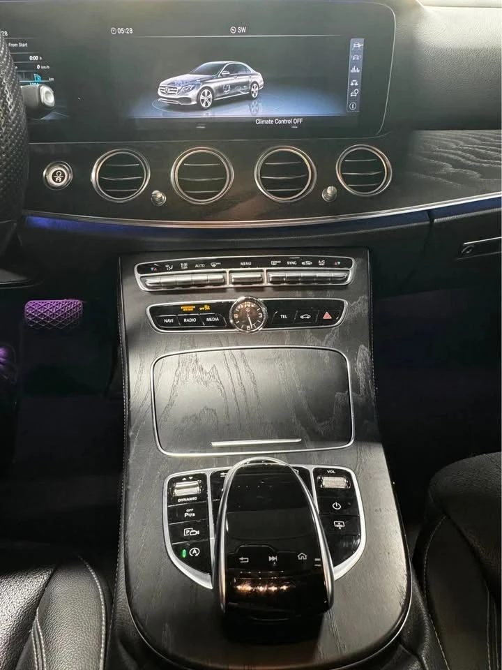 Mercedes-Benz E 300, снимка 5 - Автомобили и джипове - 56723794