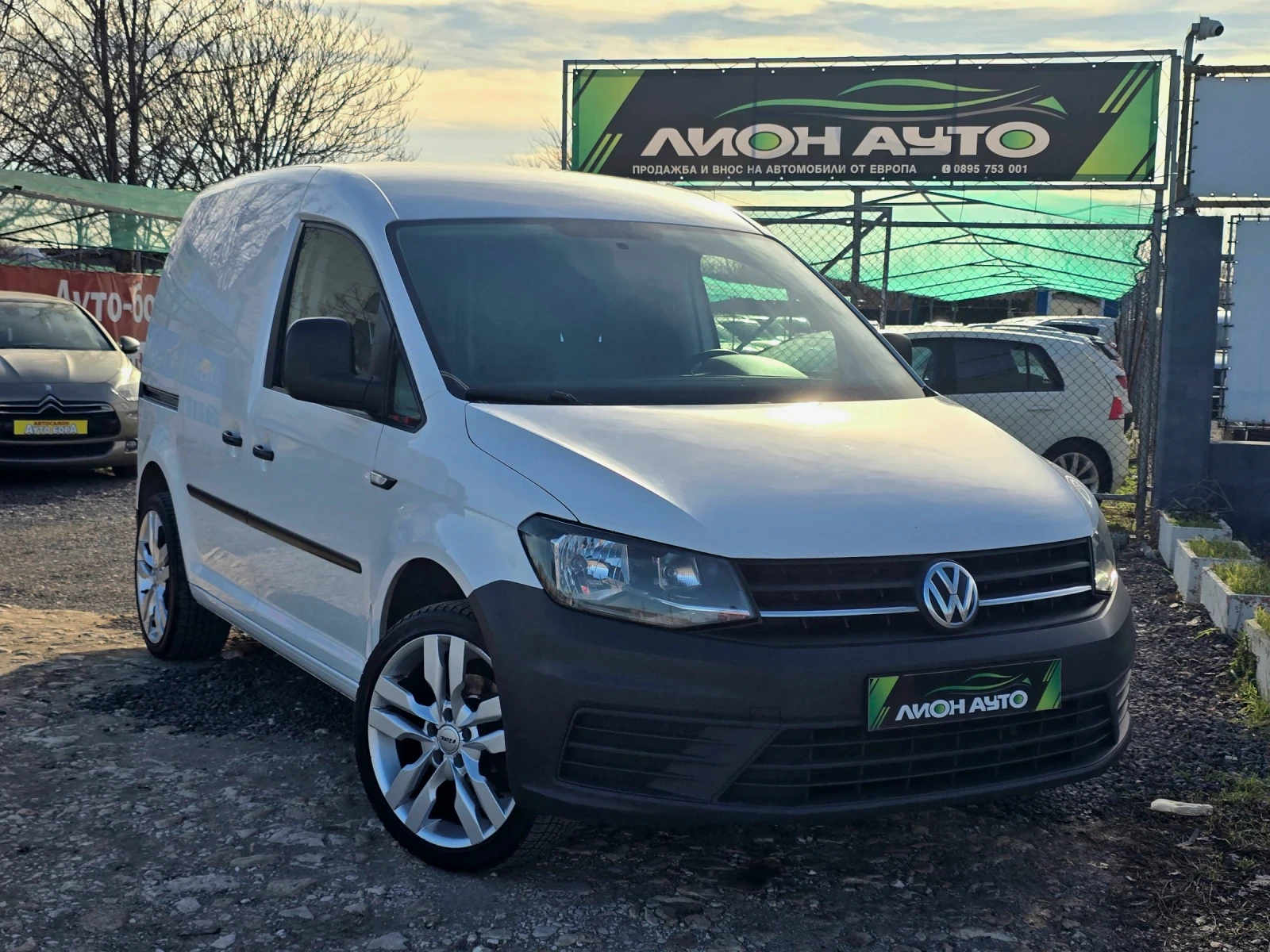 VW Caddy 2.0* NAVI* TOP , снимка 1