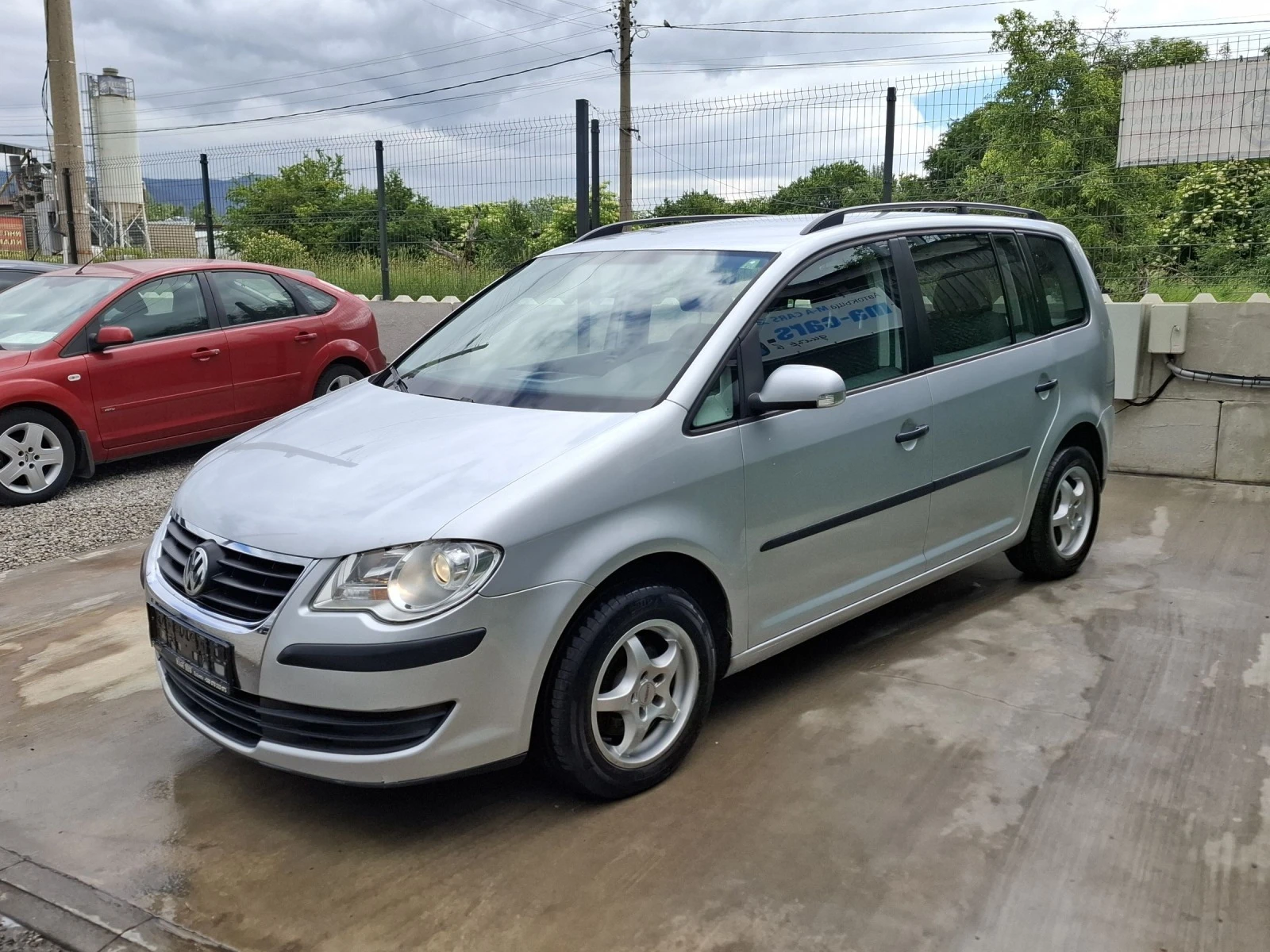 VW Touran 1.9tbi 105 кс - изображение 2