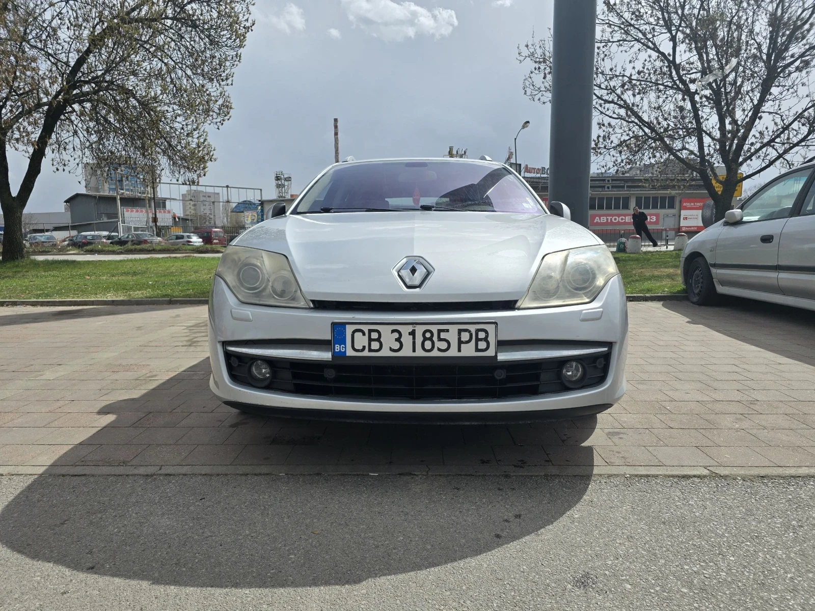 Renault Laguna Initiale Paris, кожа газ.уредба | Mobile.bg — изображение 1