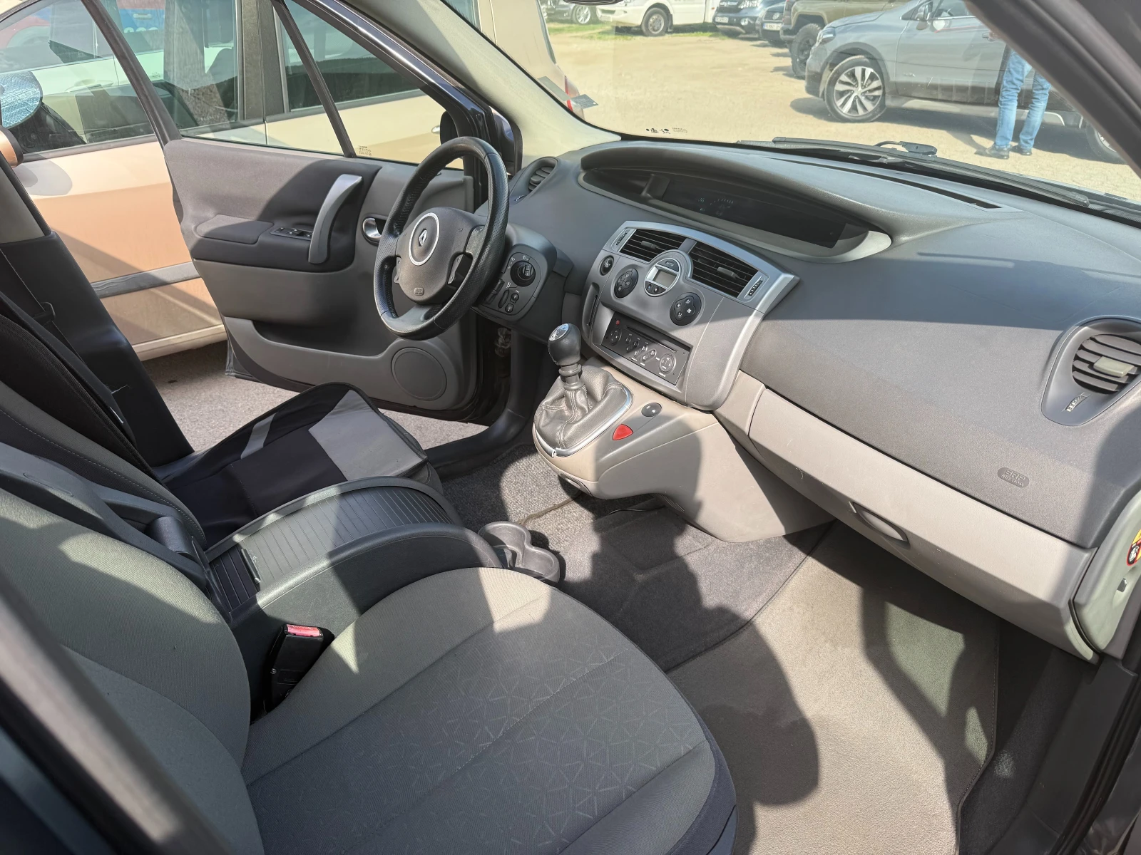 Renault Scenic  - изображение 9