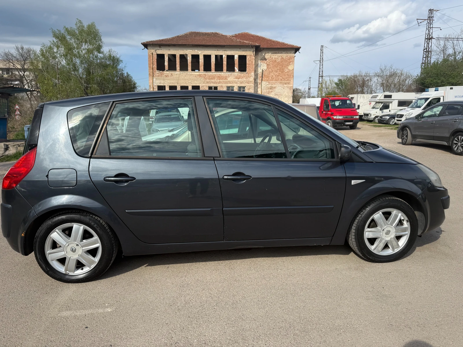 Renault Scenic  - изображение 3