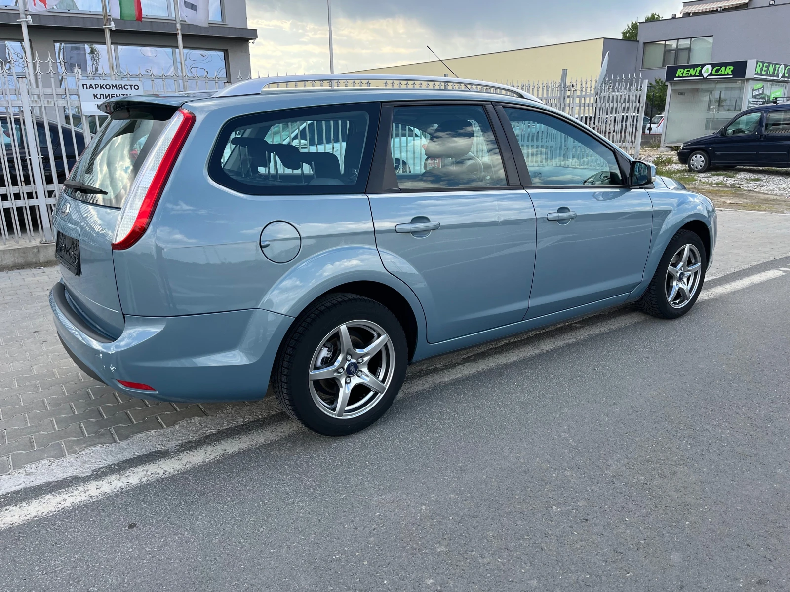 Ford Focus 1.6 i GPL - изображение 4