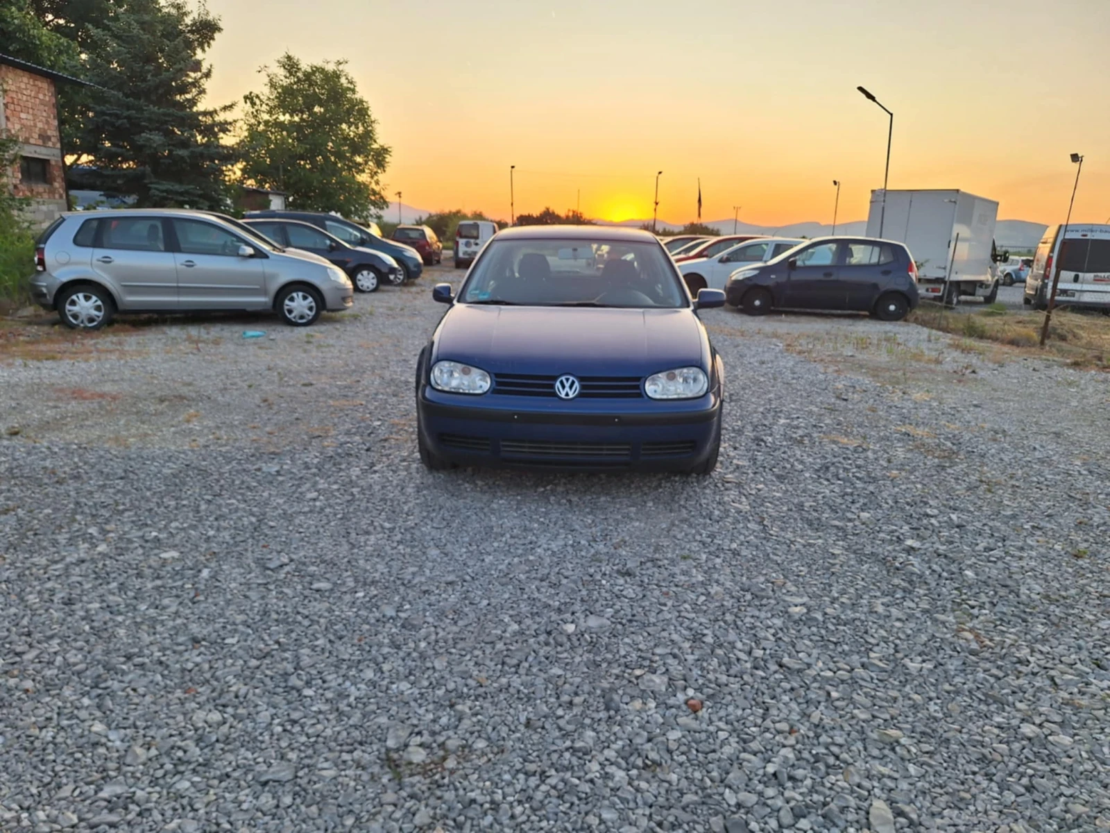 VW Golf 1.6i klima - изображение 2