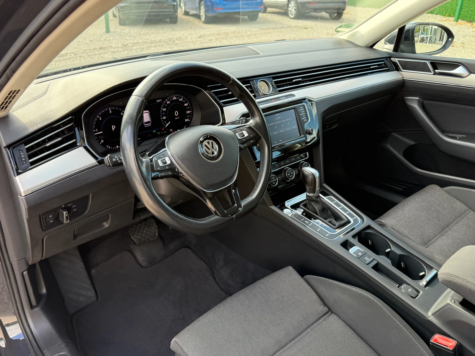 VW Passat 2.0tdi Virtual-Distronik - изображение 8