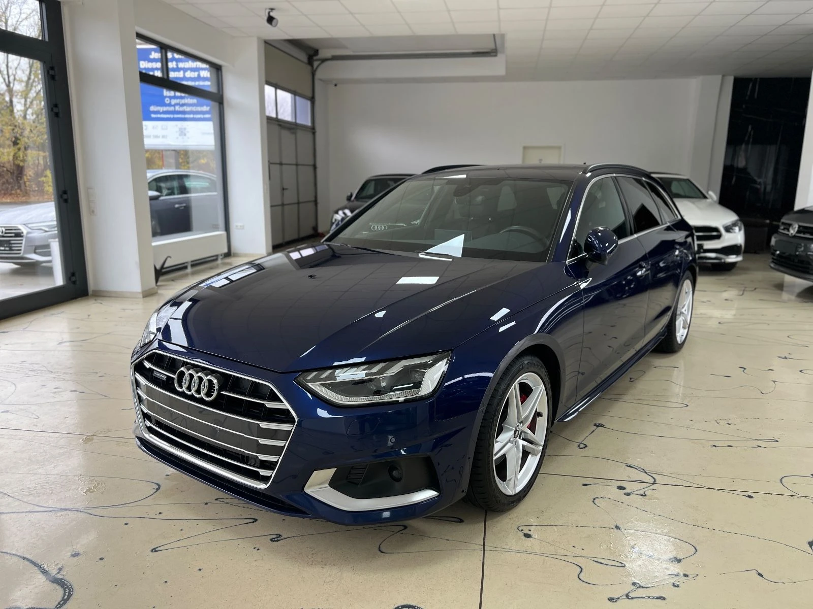 Audi A4 S LINE - изображение 2