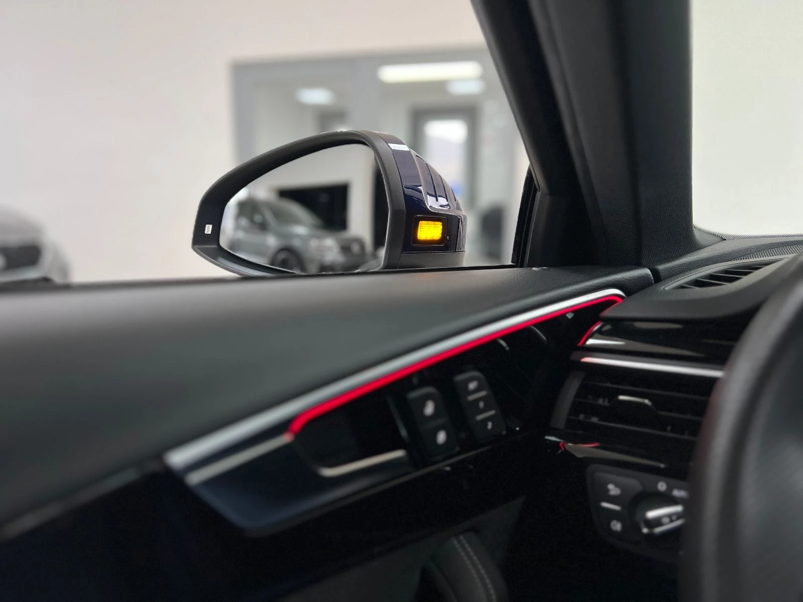 Audi A4 S LINE | Mobile.bg   12