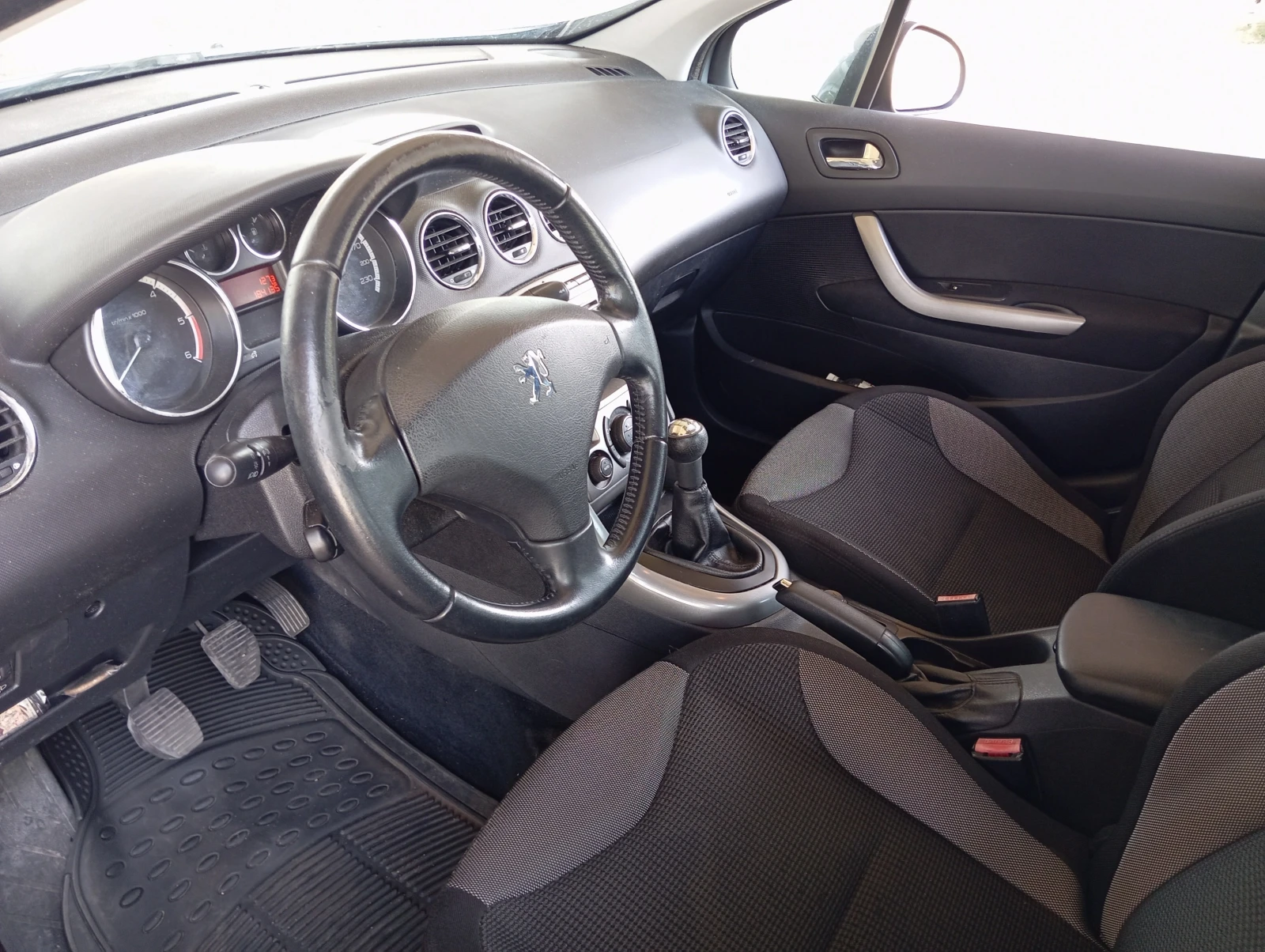 Peugeot 308 1.6 - изображение 9