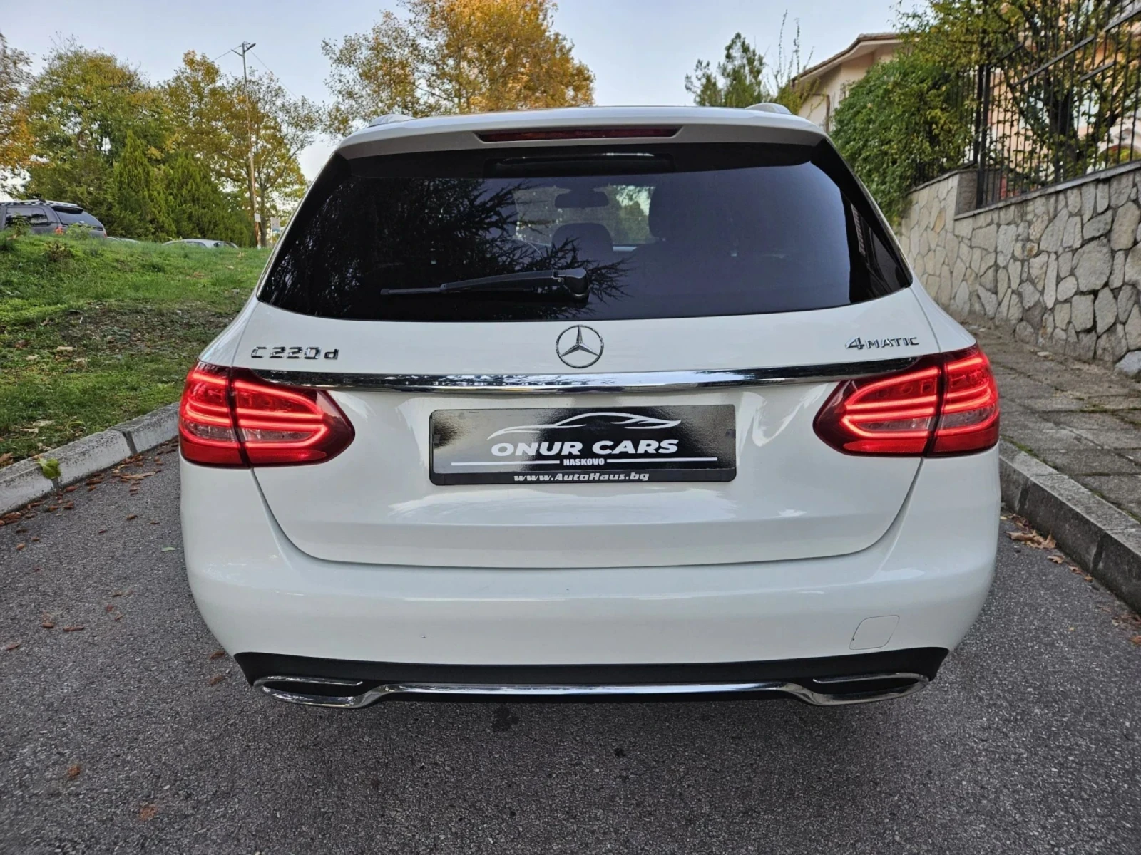 Mercedes-Benz C 220 D 4-MATIC /AIRMATIC/PANORAMA/FULL LED/7G+ /F1  - изображение 5