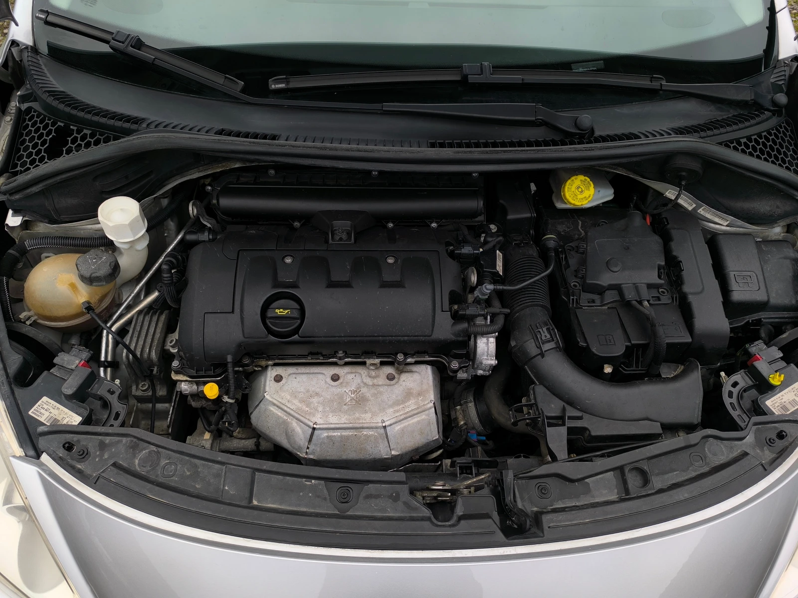 Peugeot 207 FACE LIFT-1.4i-95��-��������-��������-EURO 5 !!! | Mobile.bg � ����������� 16