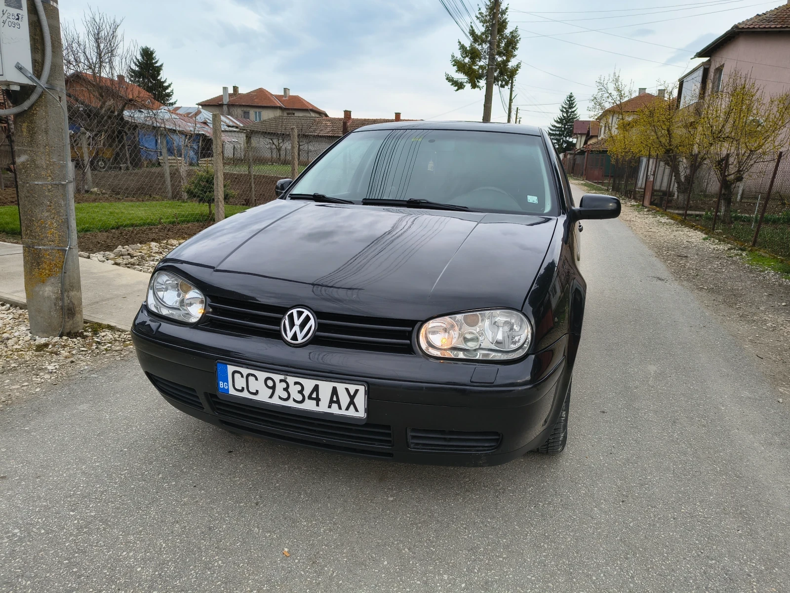 VW Golf, снимка 2 - Автомобили и джипове - 54007460