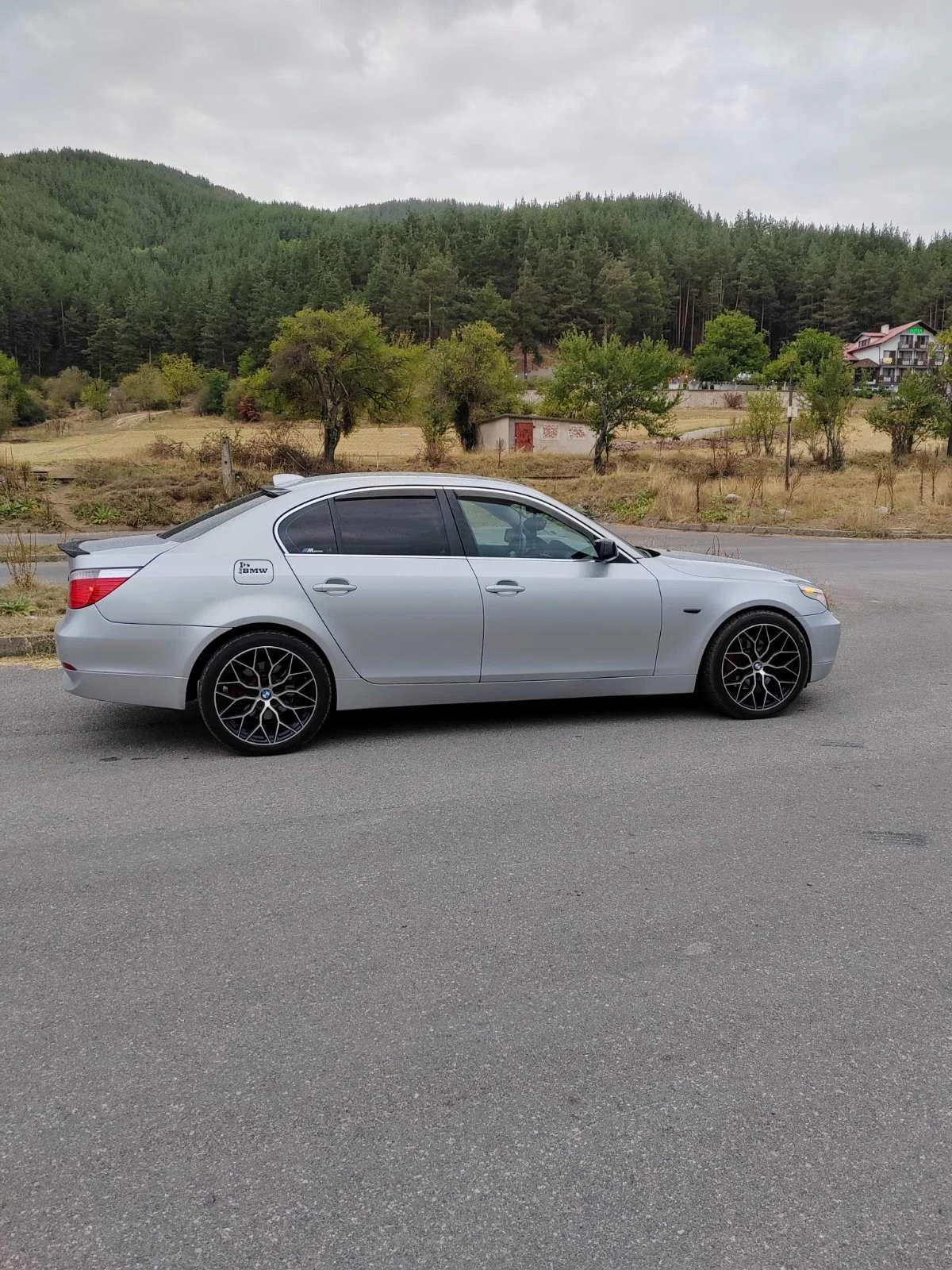 BMW 530 Xd, снимка 12 - Автомобили и джипове - 54423202