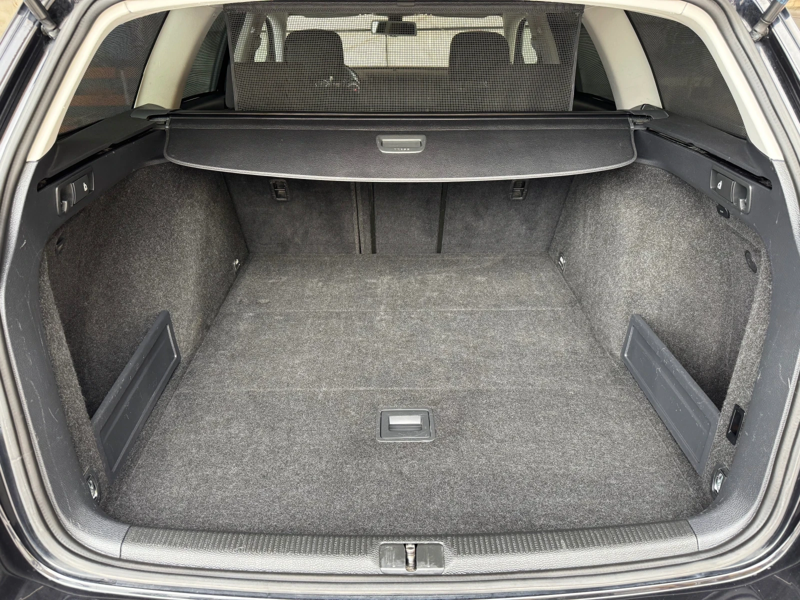 VW Passat 2.0 TDI* BlueMotion Tech* NAVI* EURO 5 | Mobile.bg � ����������� 17