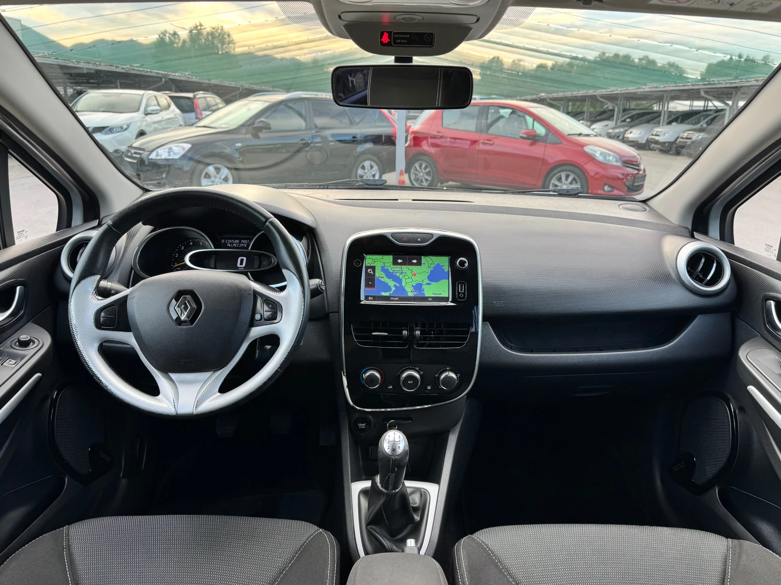 Renault Clio 1.5DCI DUEL COLOR ИТАЛИЯ, снимка 11 - Автомобили и джипове - 54544401
