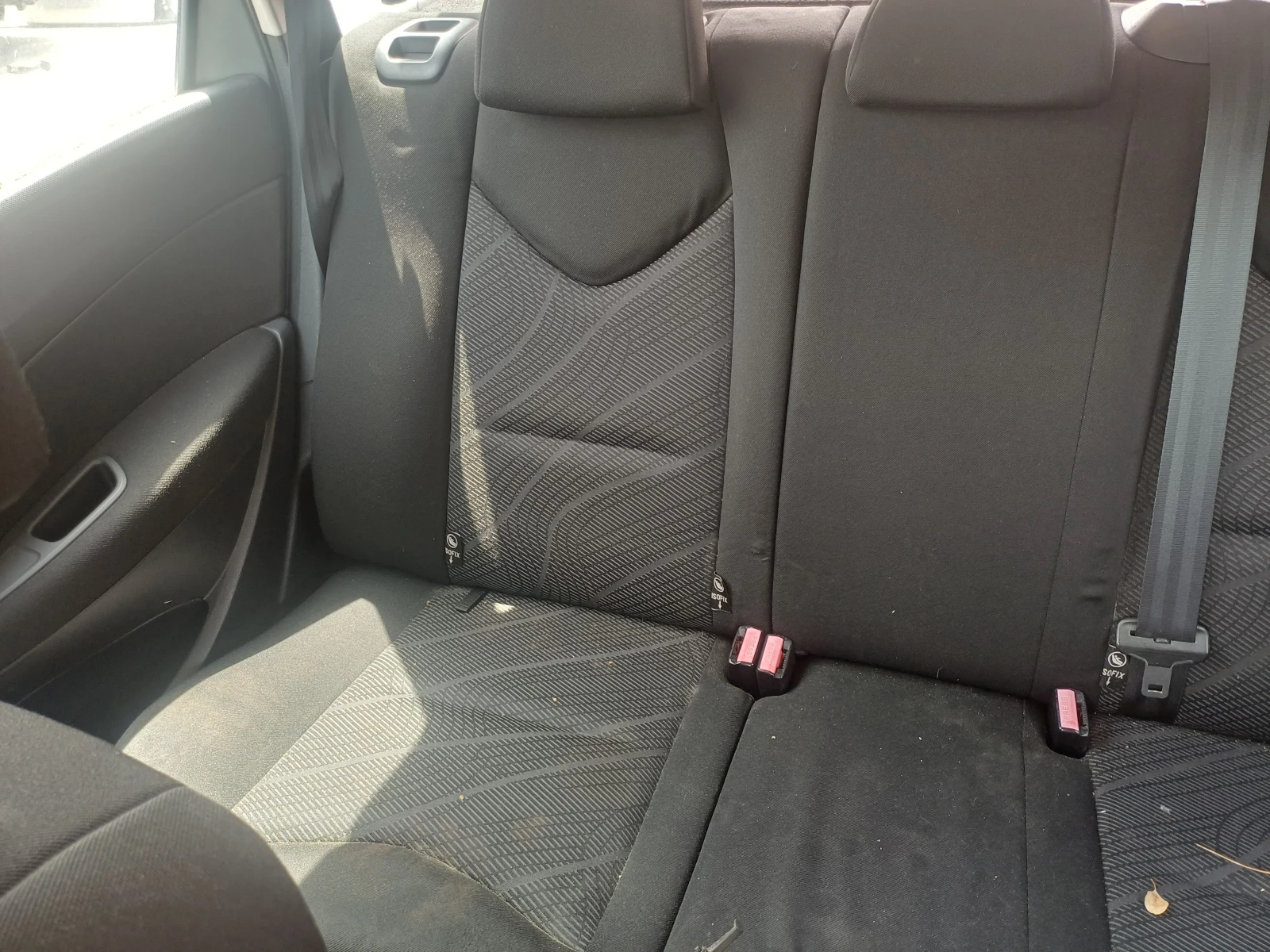 Peugeot 308 SW 1.6HDI, снимка 6 - Автомобили и джипове - 54608919