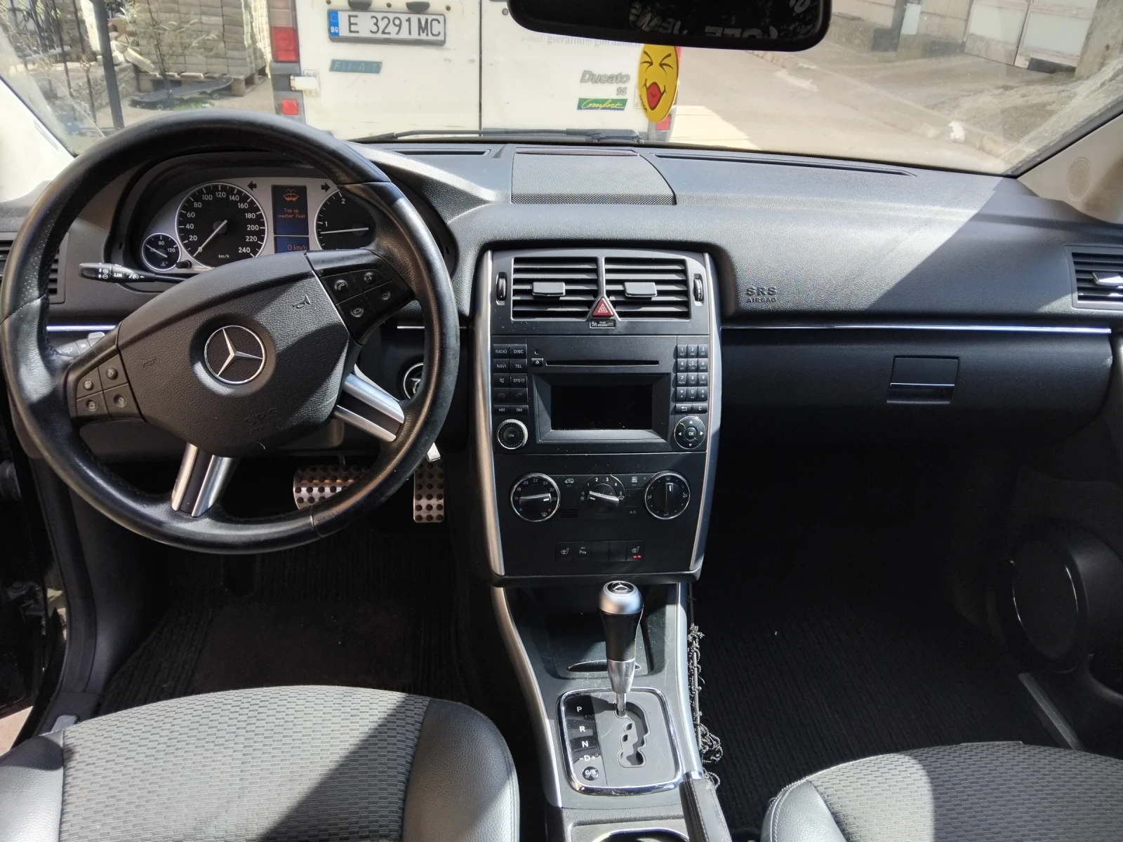Mercedes-Benz B 180, снимка 5 - Автомобили и джипове - 54919139