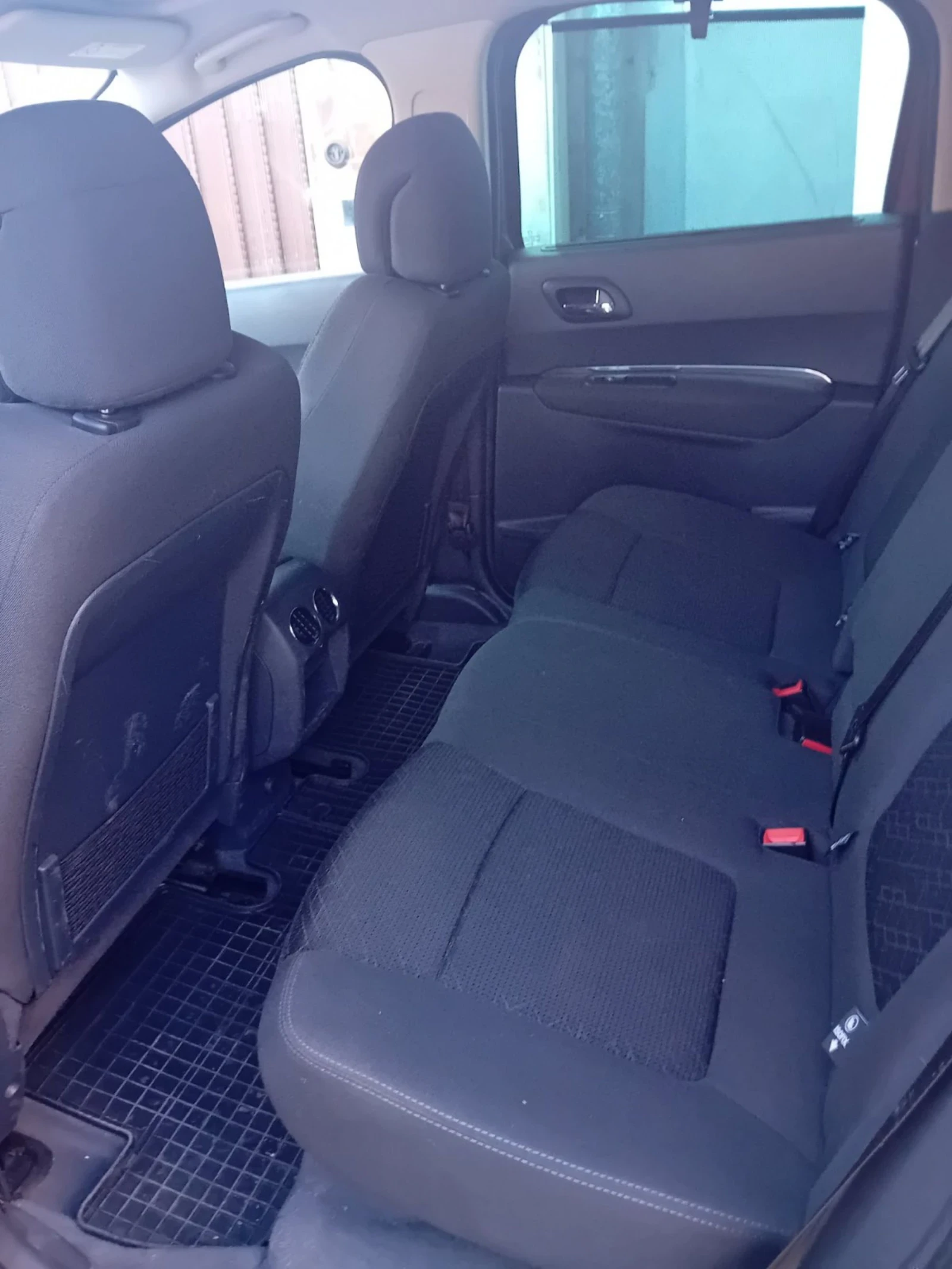 Peugeot 3008 Комби, снимка 5 - Автомобили и джипове - 55242645