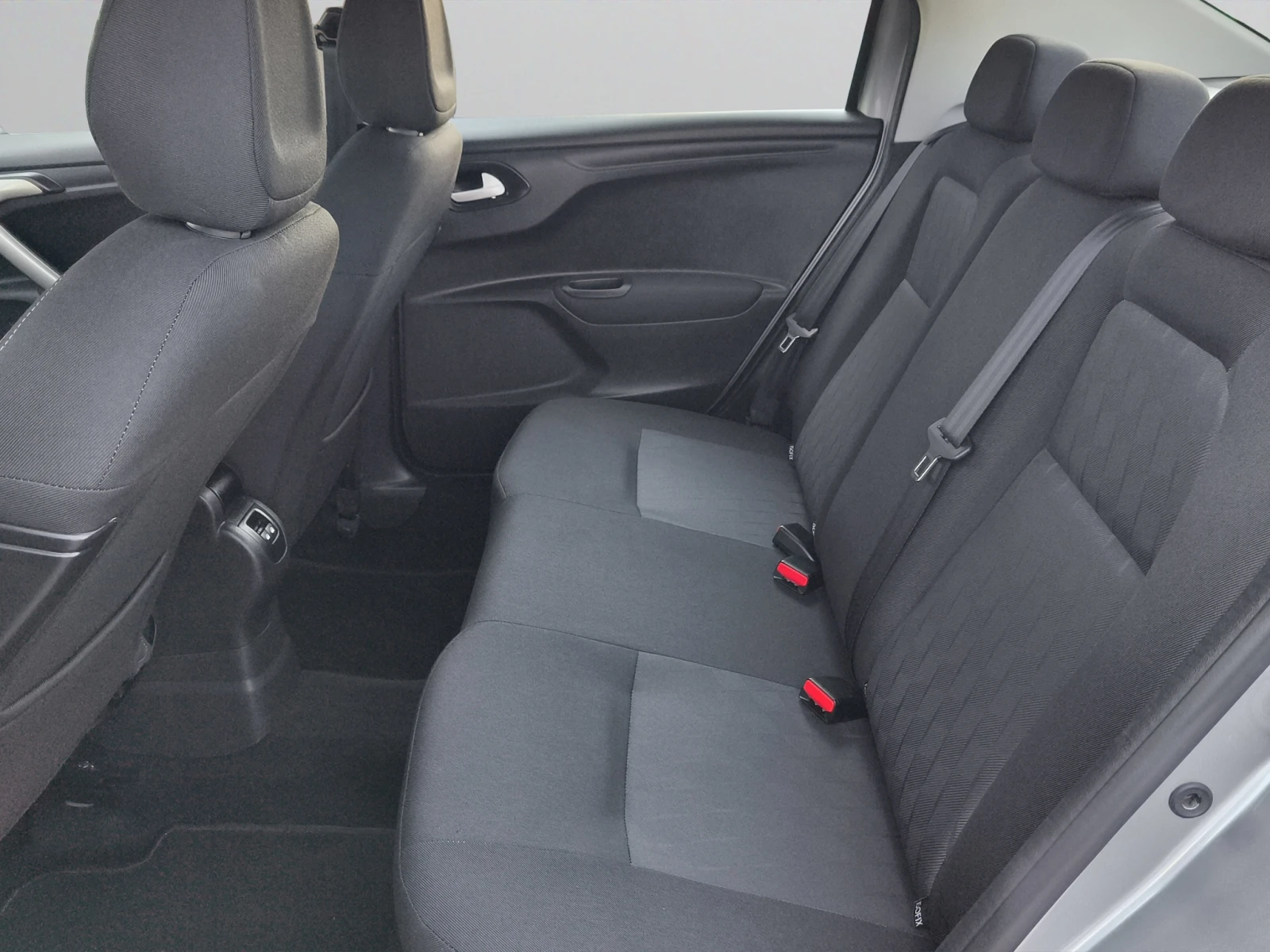 Citroen C-Elysee SHINE BlueHDi 100 S&S BM6 E6//2101240, снимка 12 - Автомобили и джипове - 55444323