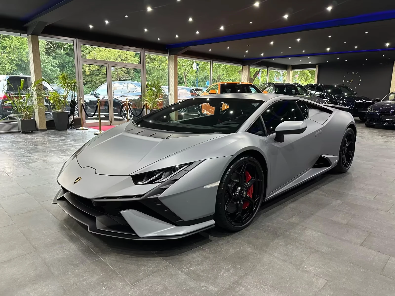 Lamborghini Huracan TECNICA / FACELIFT / CARBON / CERAMIC / CAMERA, снимка 3 - Автомобили и джипове - 55444574
