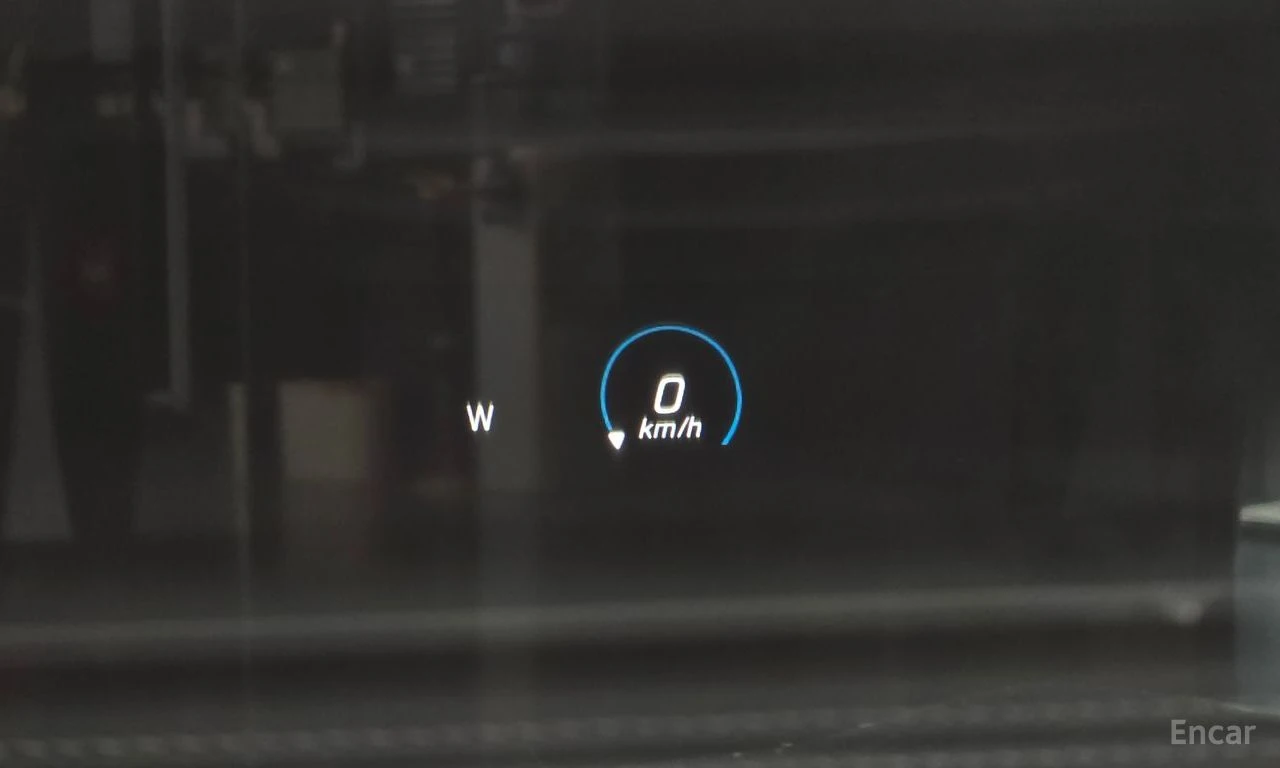Mercedes-Benz E 350 4MATIC* BURMESTER* ���������* ���������* �����* 36 | Mobile.bg � ����������� 12