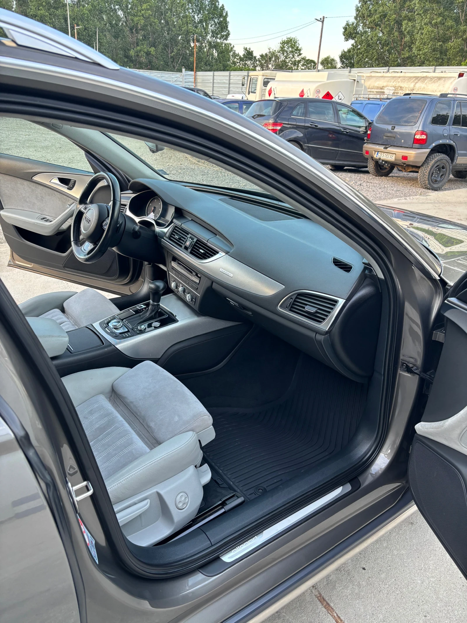 Audi A6 Allroad, снимка 8 - Автомобили и джипове - 55570582