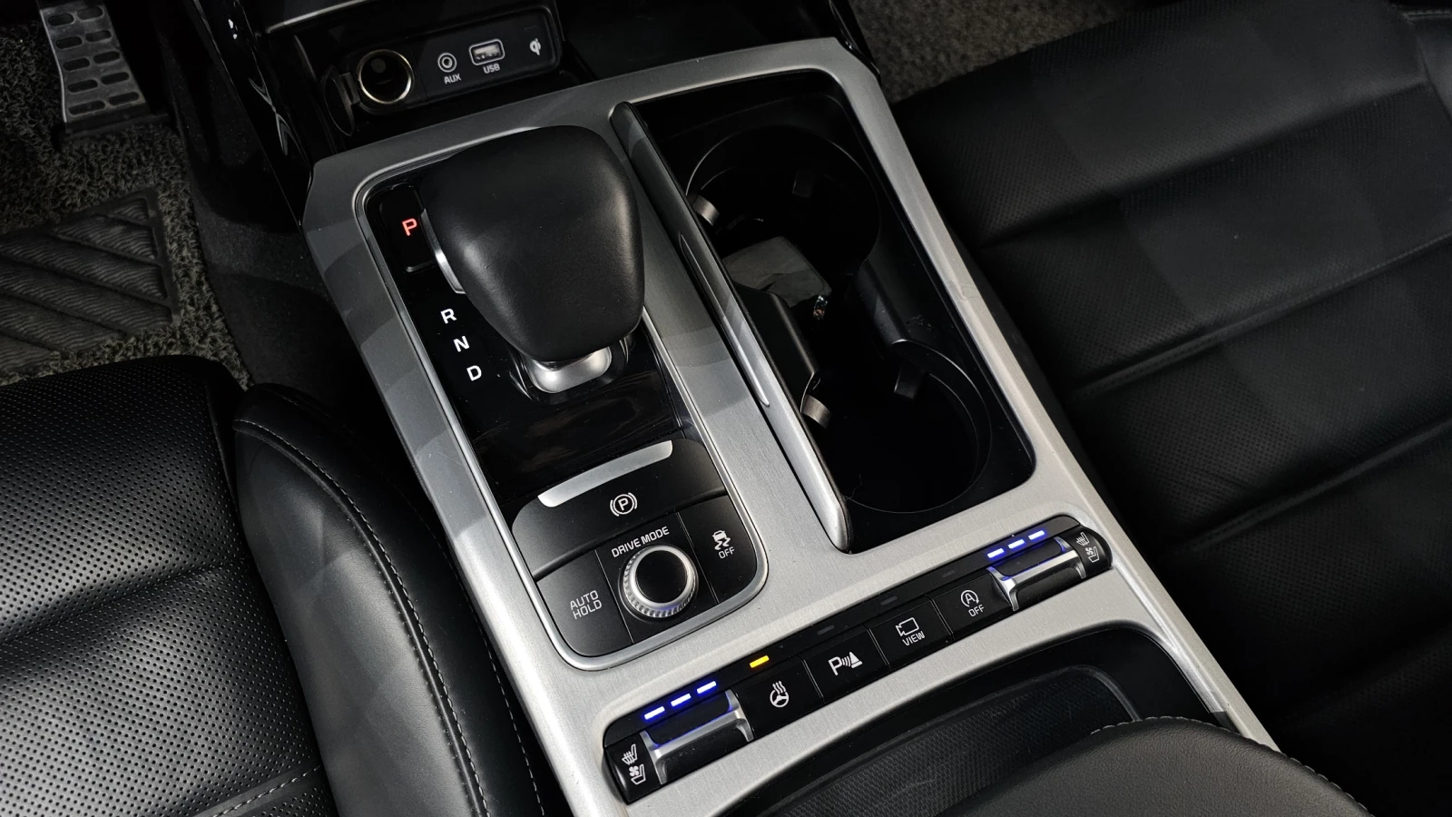 Kia Stinger 3.3* ЕЛ. БАГАЖНИК* BLIND SPOT* HUD* КРАЙНА ЦЕНА, снимка 9 - Автомобили и джипове - 55595114