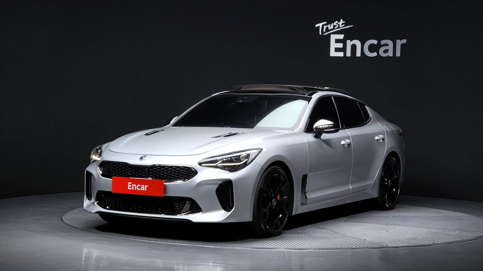 Kia Stinger 3.3* BLIND SPOT* ЕЛ. БАГАЖНИК* 360* HUD* КРАЙНА ЦЕ