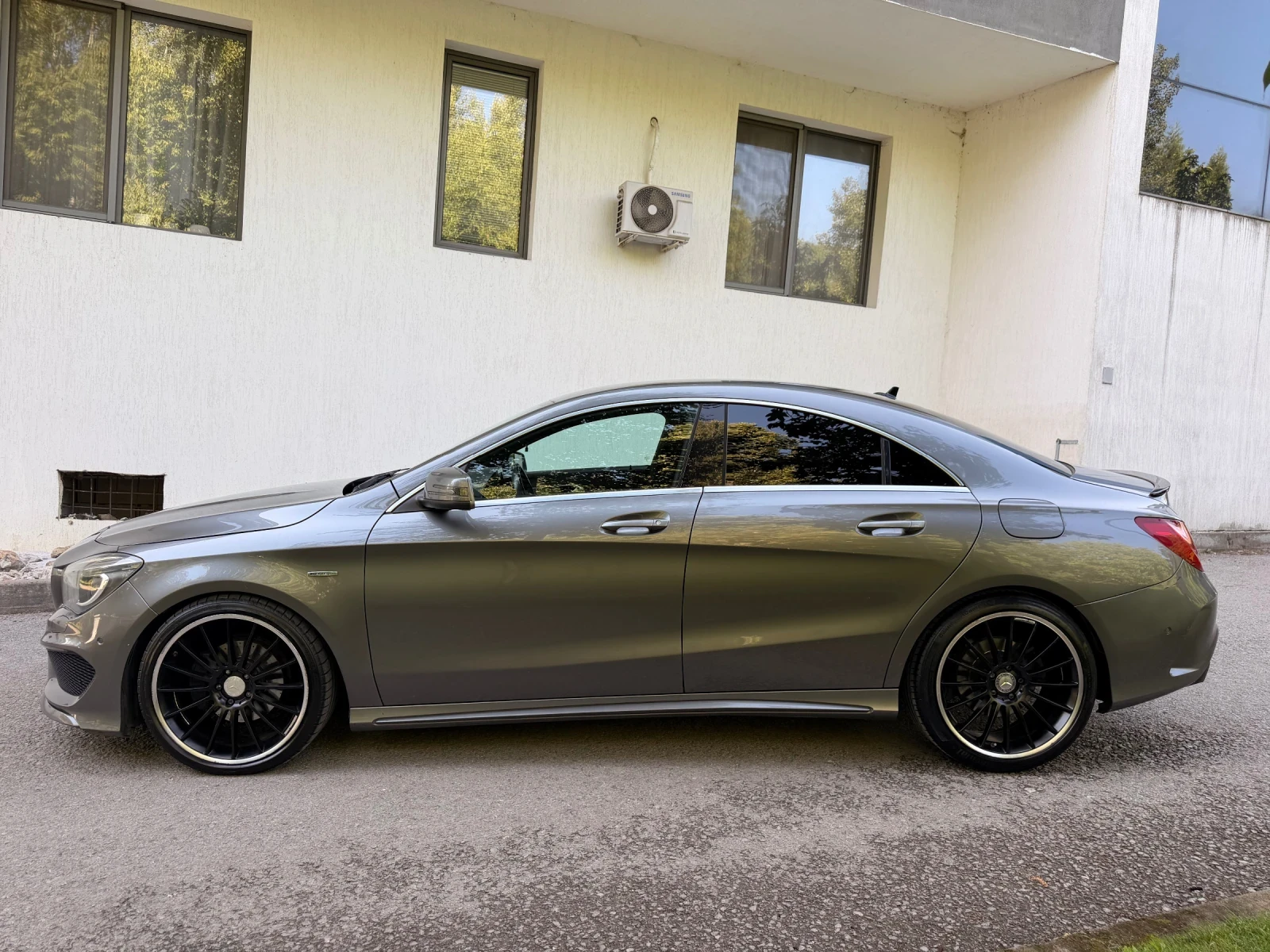 Mercedes-Benz CLA 200 CDI, снимка 4 - Автомобили и джипове - 55942079
