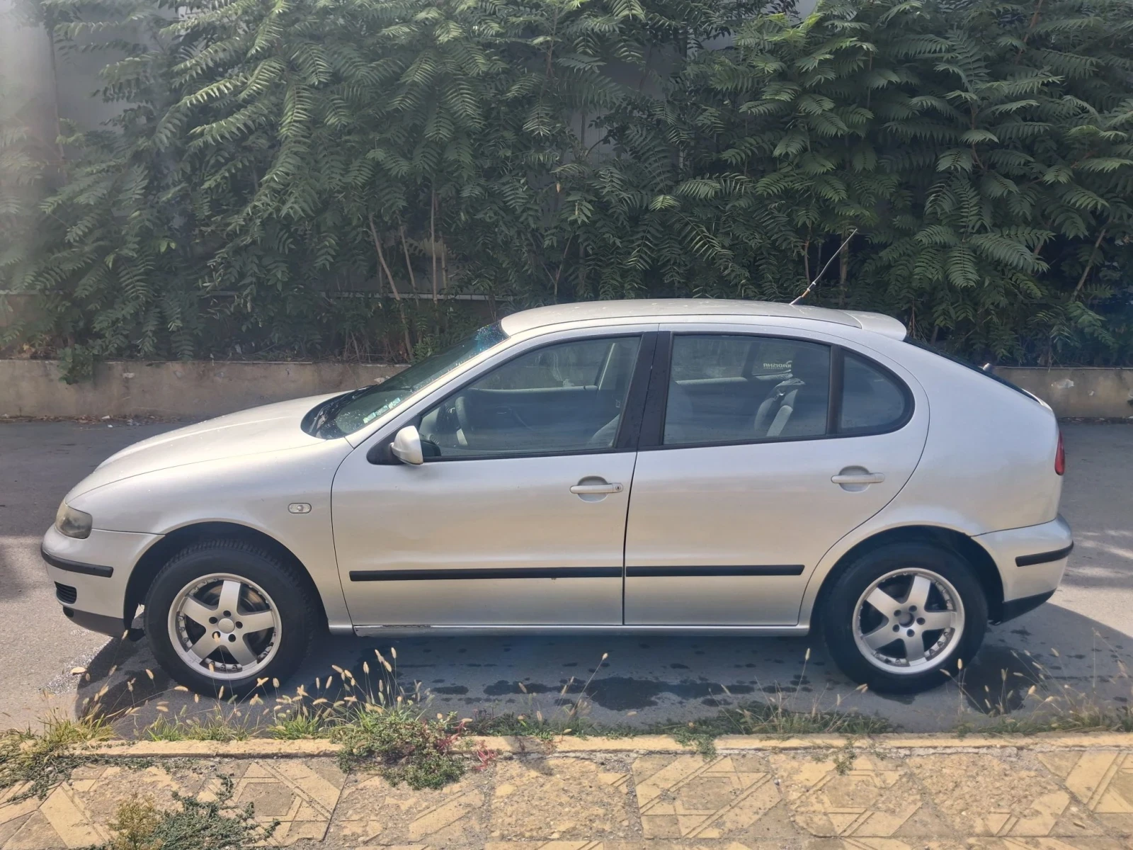 Seat Leon 1.9TDI 90, снимка 8 - Автомобили и джипове - 56083786