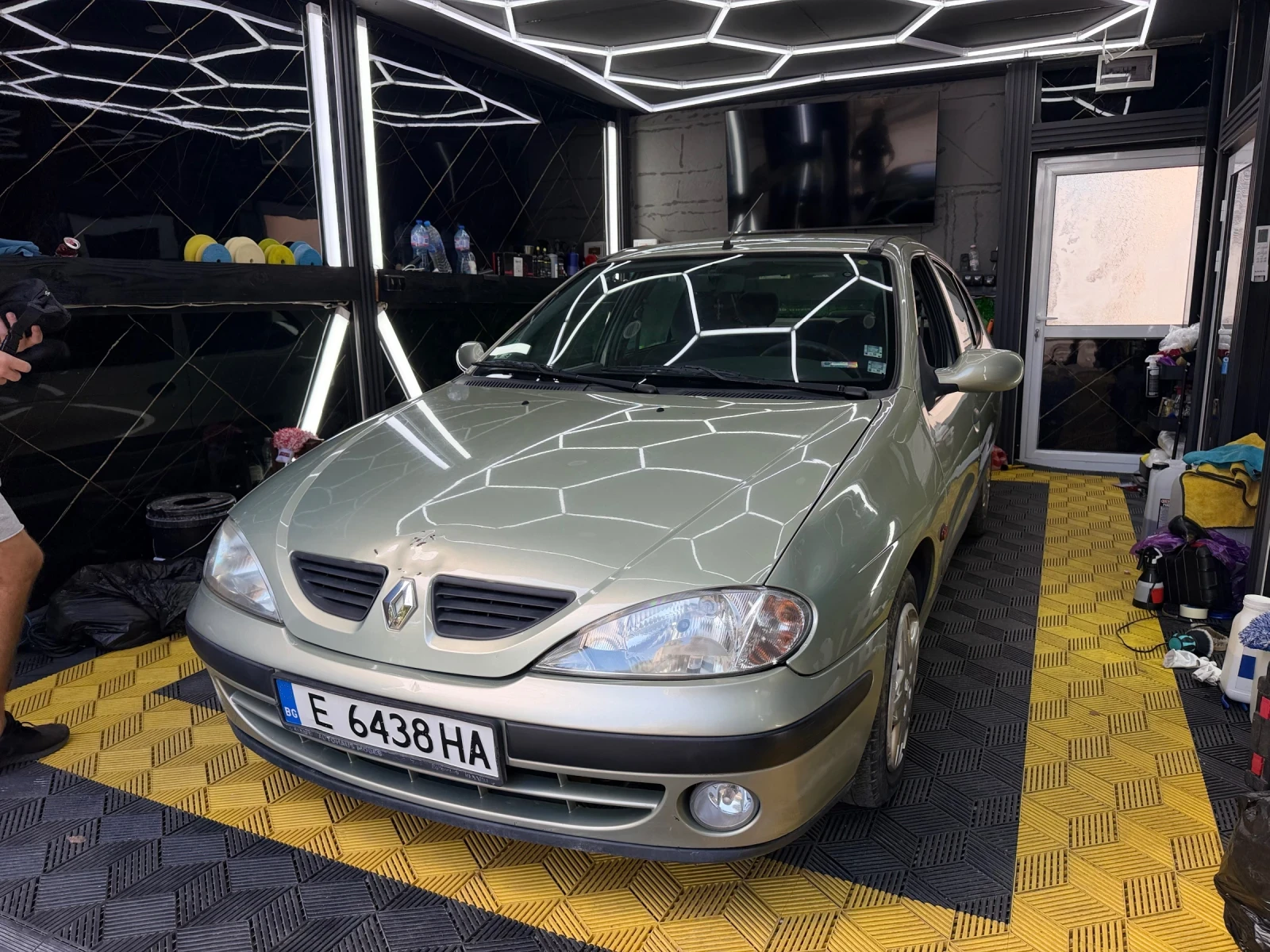 Renault Megane 16V ВНОС, снимка 5 - Автомобили и джипове - 56141260