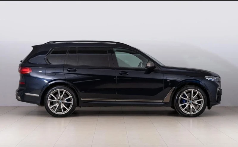 BMW X7 M50d | 3xTv | Harman/Kardon, снимка 2 - Автомобили и джипове - 47848539