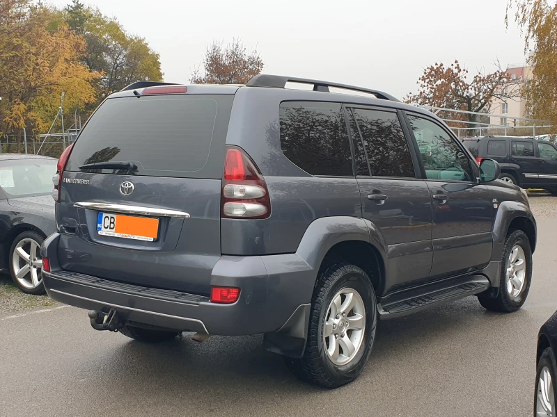 Toyota Land cruiser 3.0D-4D* 4X4* АВТОМАТИК* 7 МЕСТА* , снимка 4 - Автомобили и джипове - 47951576