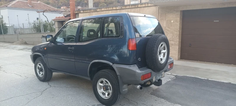 Nissan Terrano 2.7 TD/101HP, снимка 3 - Автомобили и джипове - 48393987