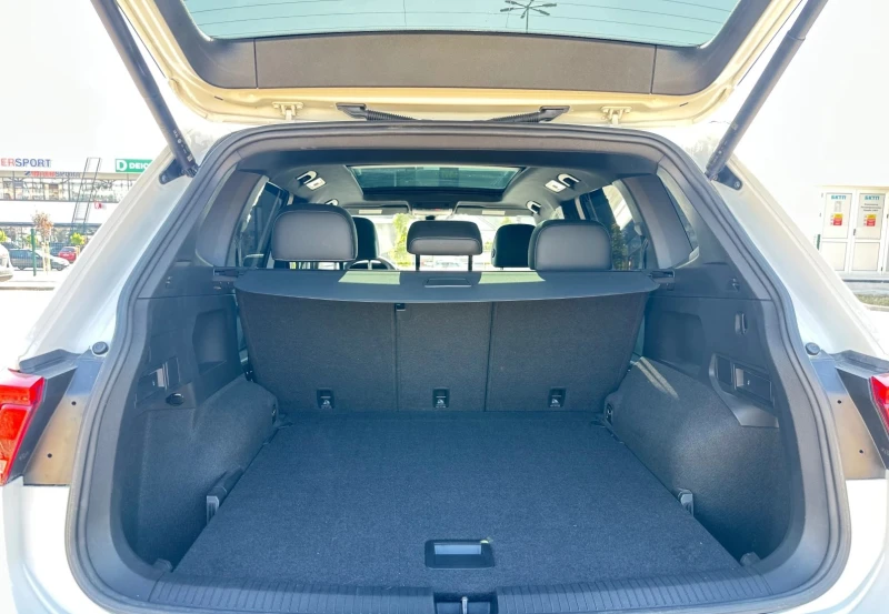 VW Tiguan 2.0 TSI 4x4 R-LINE All Space, снимка 8 - Автомобили и джипове - 52095809