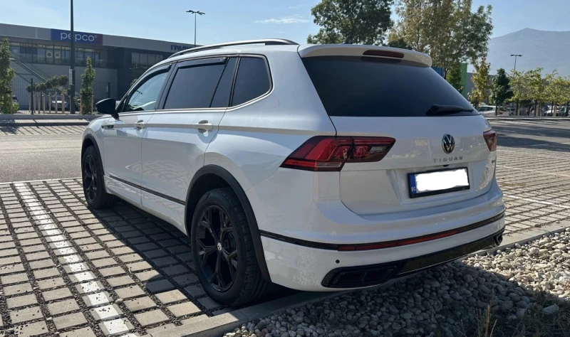 VW Tiguan 2.0 TSI 4x4 R-LINE All Space, снимка 6 - Автомобили и джипове - 52095809