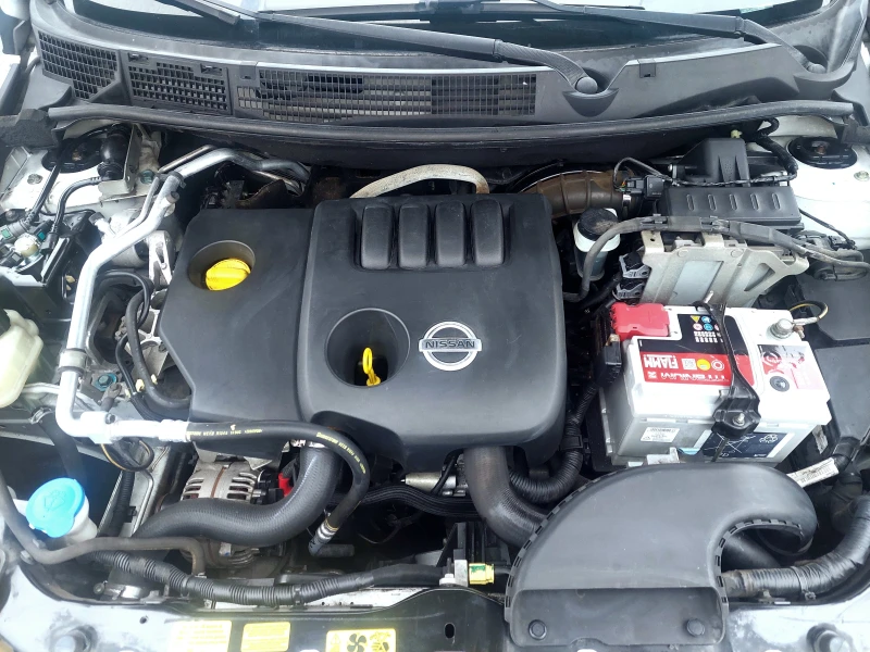 Nissan Qashqai 1.5DCI, снимка 17 - Автомобили и джипове - 52661917