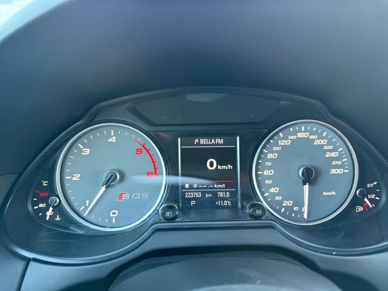 Audi SQ5 FULL EXTRAS, снимка 16 - Автомобили и джипове - 53101484